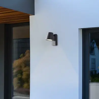 Applique Extérieur BARI 1x10W GU10 Noir BRI_44320_06 44320_06 Applique Extérieur BARI 1x10W GU10 Noir BRILLIANT 44320_06