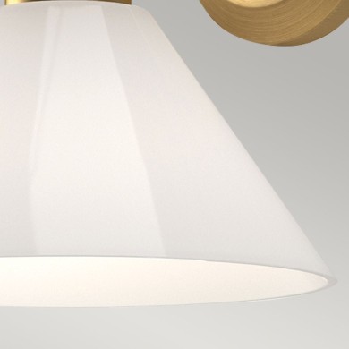 Applique Halston Doré et opale 40W ELSTEAD LIGHTING ALM-HALSTON-1WB-GD