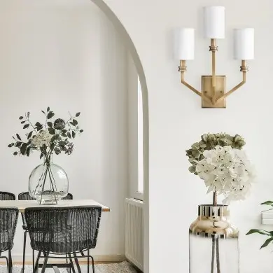 Applique Moore Laiton, ivoire et blanc 3x40W ELSTEAD LIGHTING HK-MOORE-WB3-HB