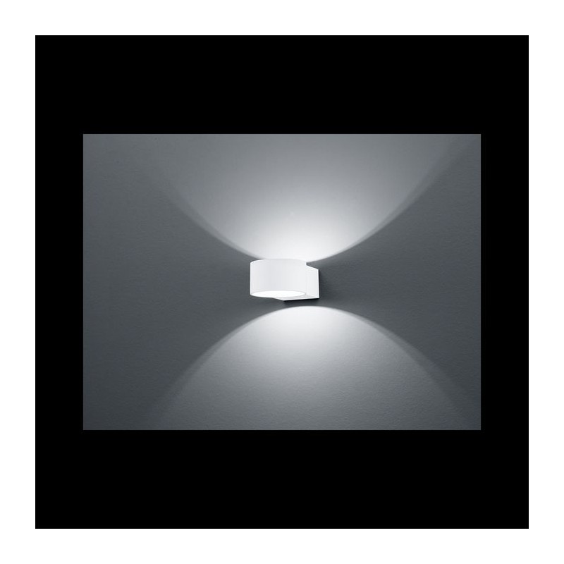 Applique Lacapo Blanc Mat 1x4W SMD LED TRIO LIGHTING 223410131