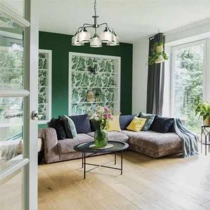 Comment nettoyer un lustre en métal ?